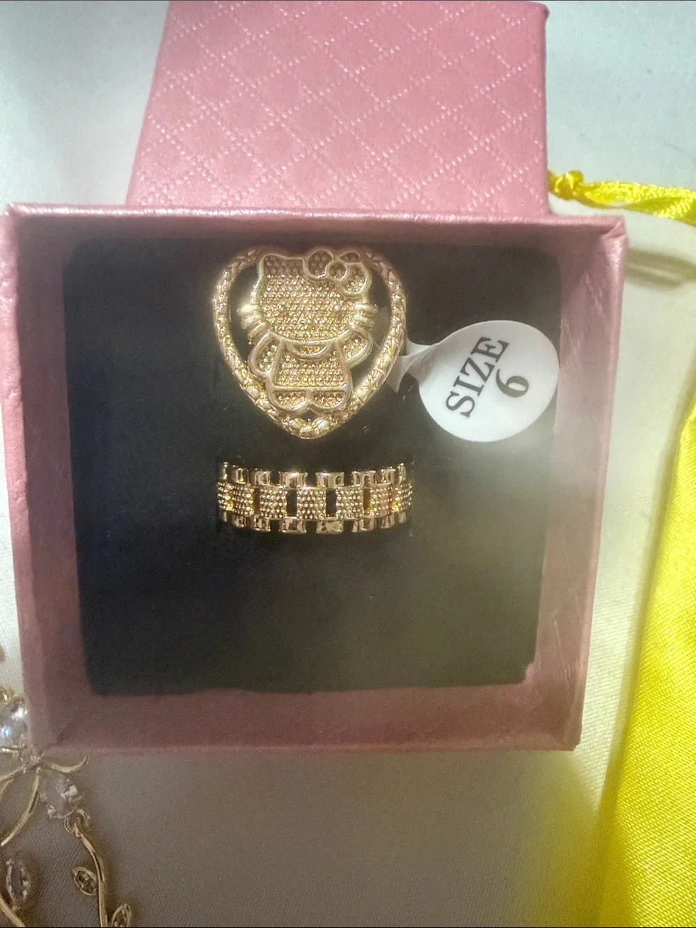 Hello Kitty, ring Jewelry Gold-tone Bracelet Set with Clear Crystals